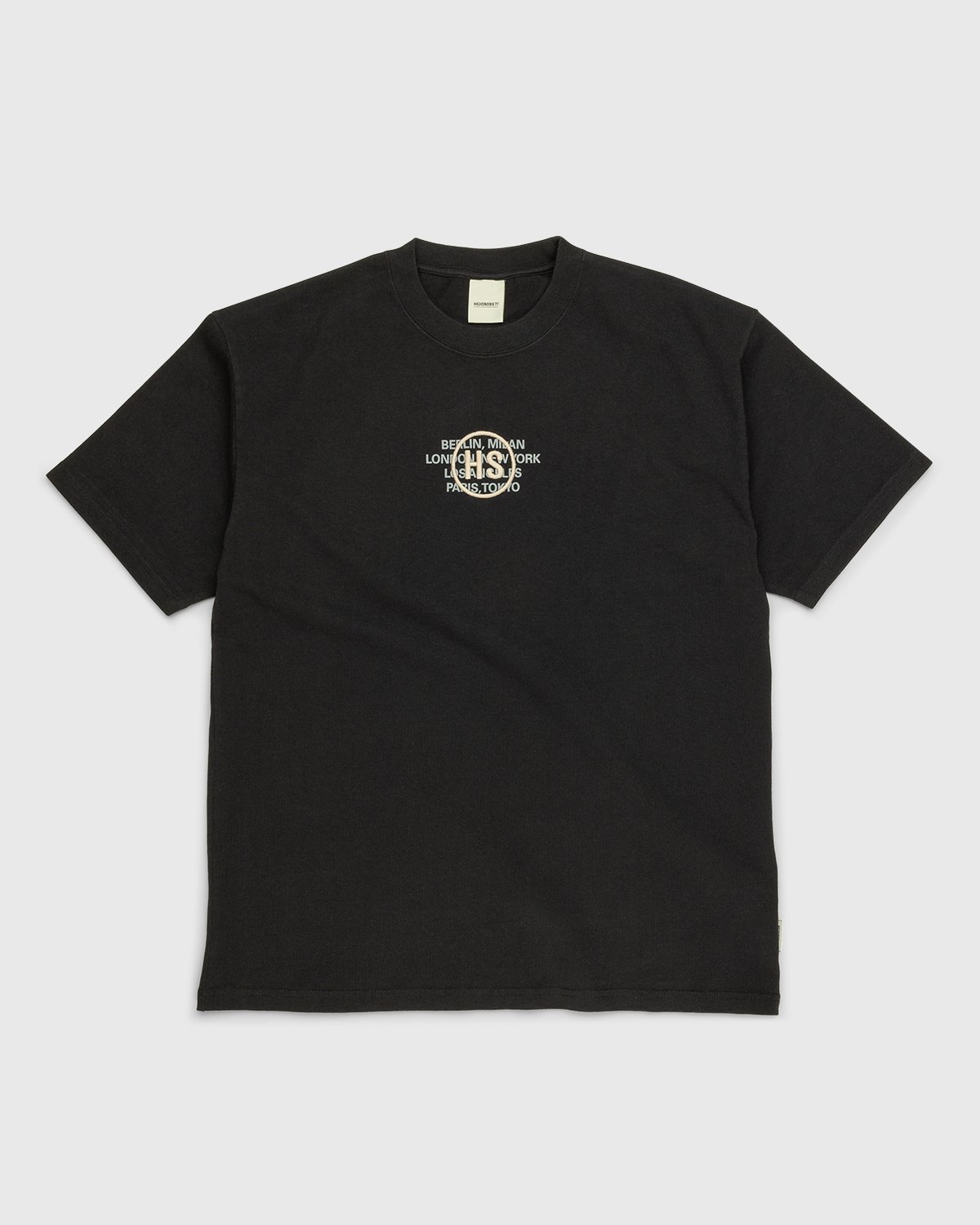 Highsnobiety - Logo T-Shirt Black - Clothing - Black - Image 1