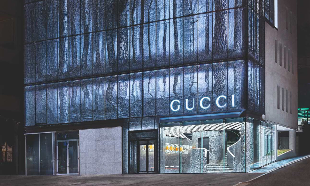 MINI PERFUME POP-UP IN MALAYSIA WITH OVER 500 LUXURY BRANDS: GUCCI
