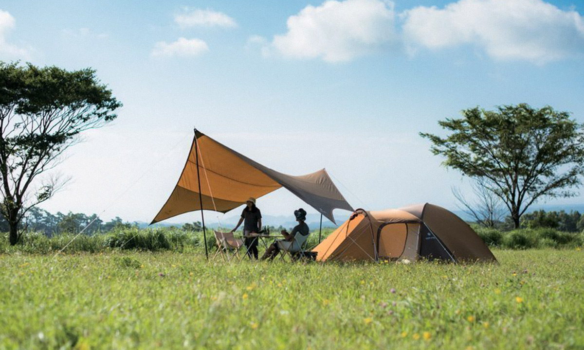 a phone detox shopping guide image of tent