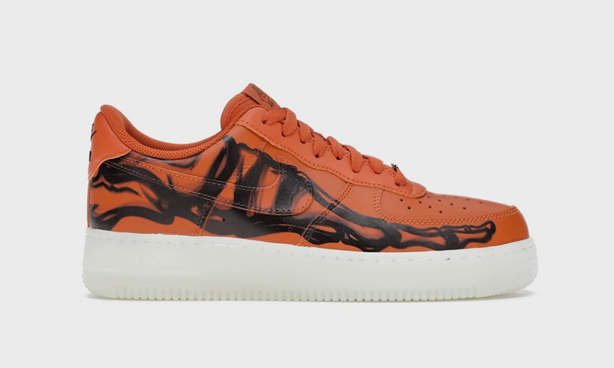 Nike Air Force 1 skeleton orange