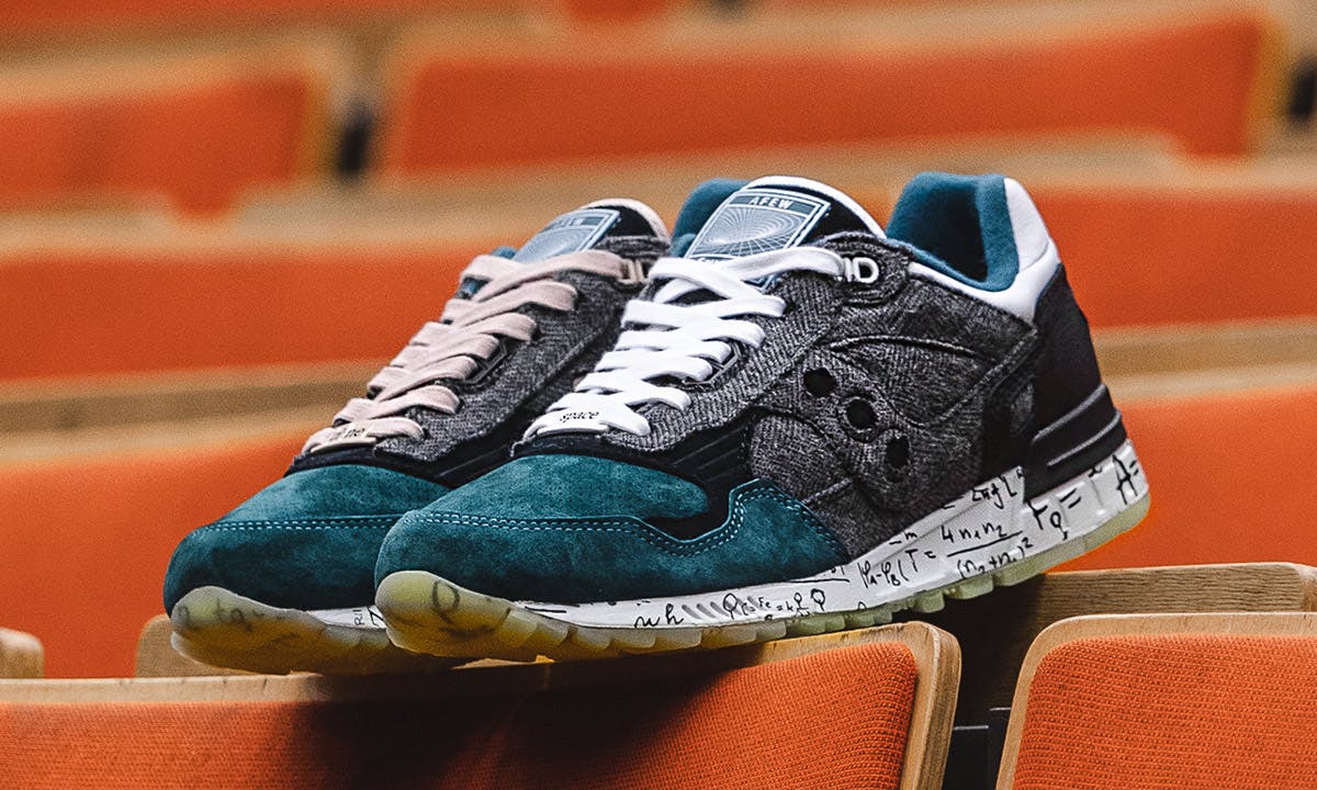 saucony　afewshadow　5000