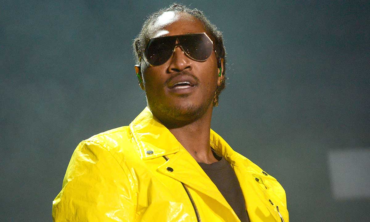 Future performing on stage