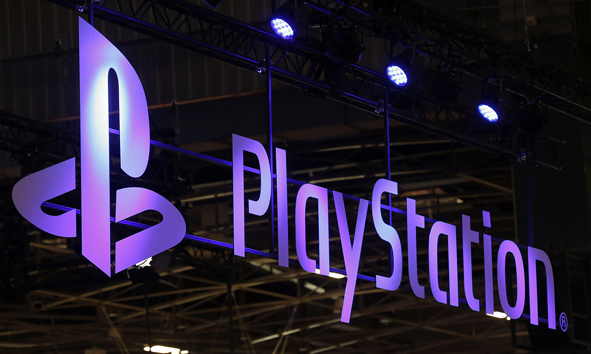 The Sony PlayStation logo is displayed during the 'Paris Games Week'