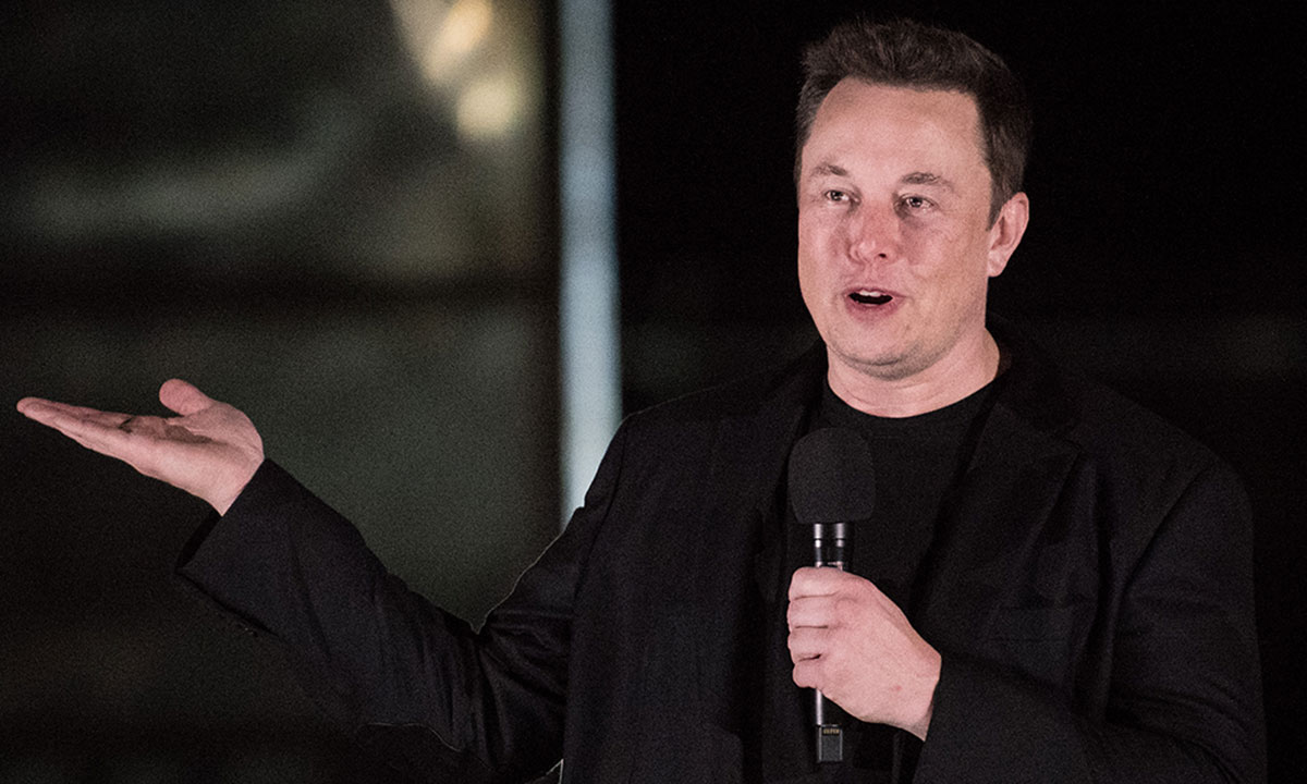 Elon Musk gives an update on the next-generation Starship spacecraft at the company's Texas launch facility
