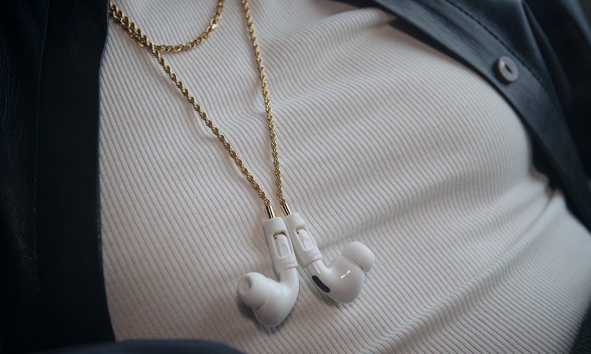 Tapper AirPods Chain