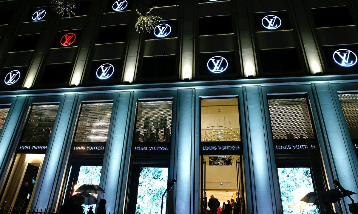 Louis Vuitton Avenue Montaigne store