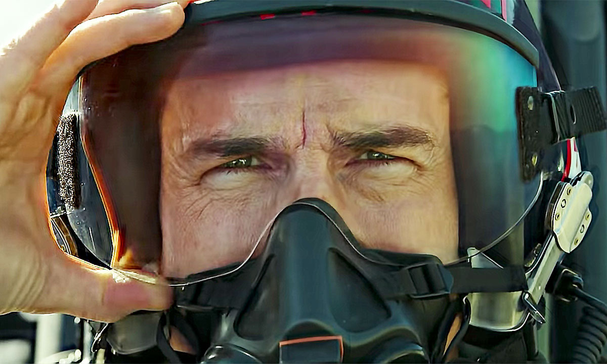 Tom Cruise helmet Top Gun: Maverick trailer