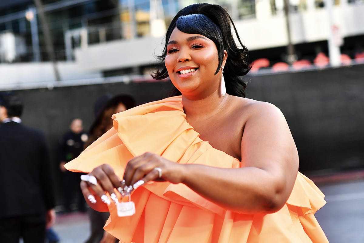 Lizzo tiny bag AMA