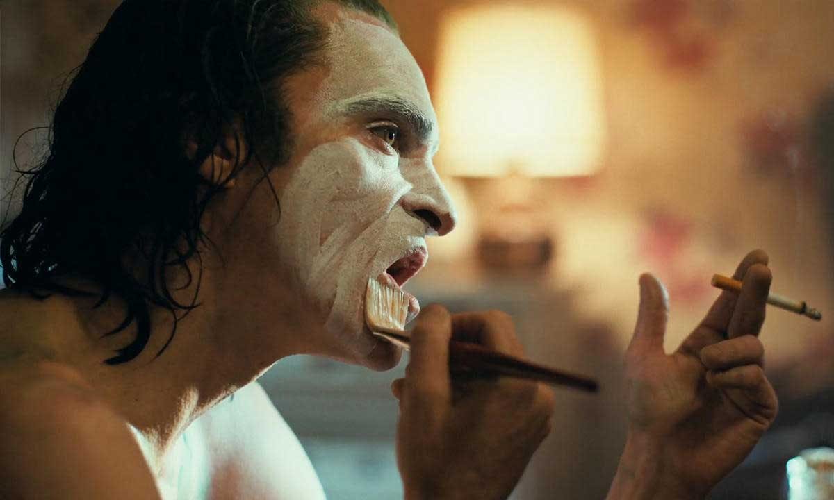 joker bathtub scene R rating