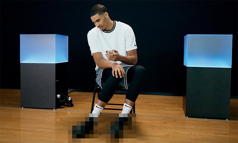nike adapt basketball sneaker feature
