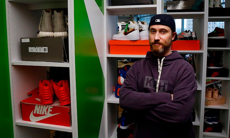 StockX
