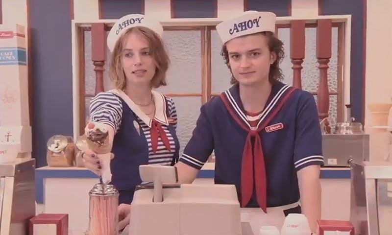 stranger things season 3 trailer feature netflix
