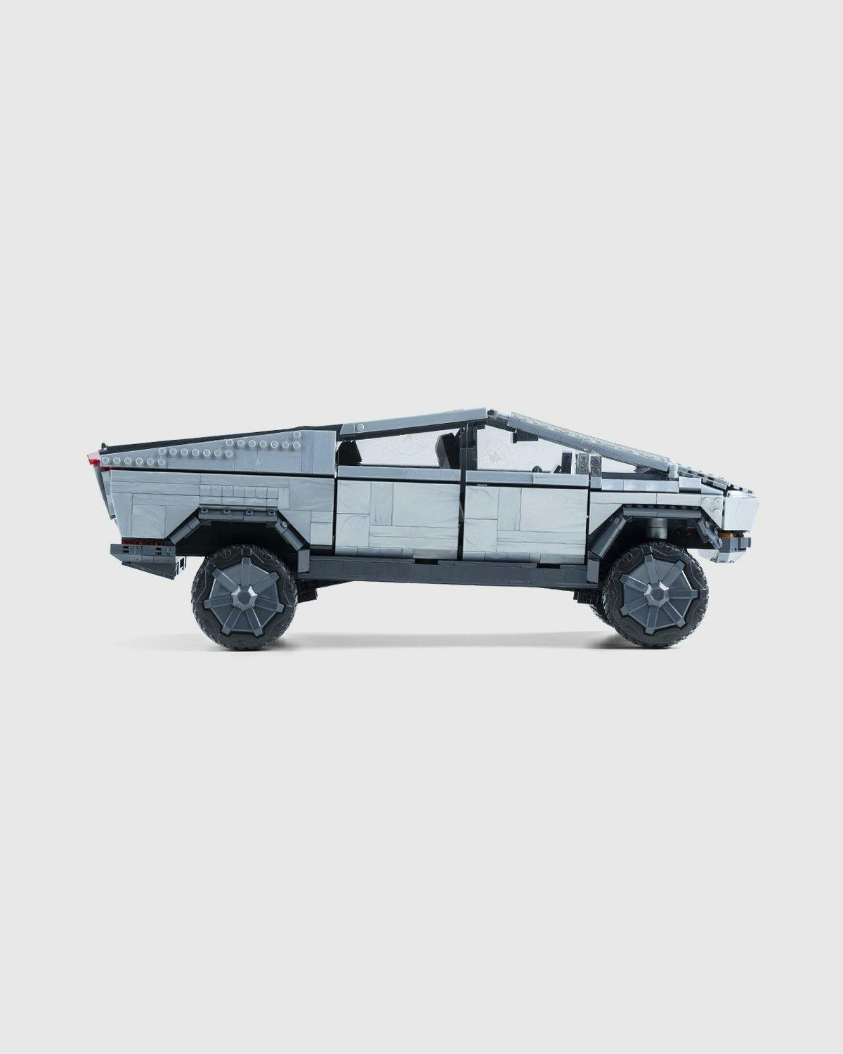 Mattel Creations - MEGA Tesla Cybertruck - Lifestyle - Grey - Image 1