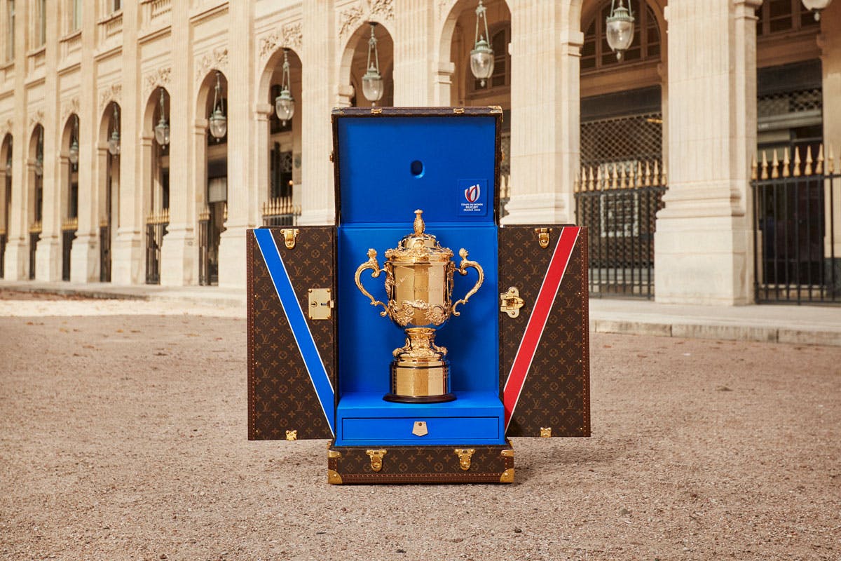 louis vuitton cup trophy