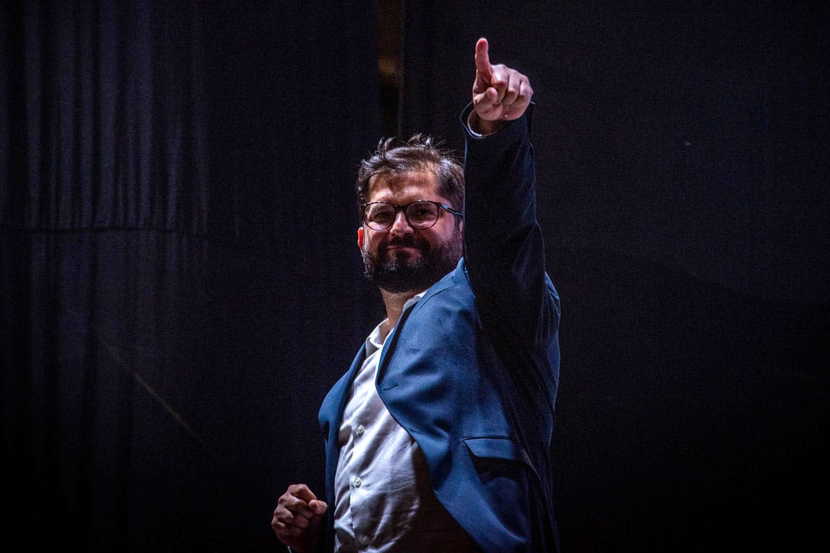 gabriel boric chile president music taste nu metal tool taylor swift k-pop age politics