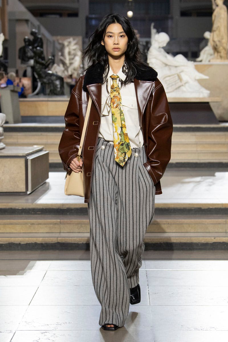 Louis Vuitton Fall/Winter 2022: Ties, Loafers & Perfect Suits