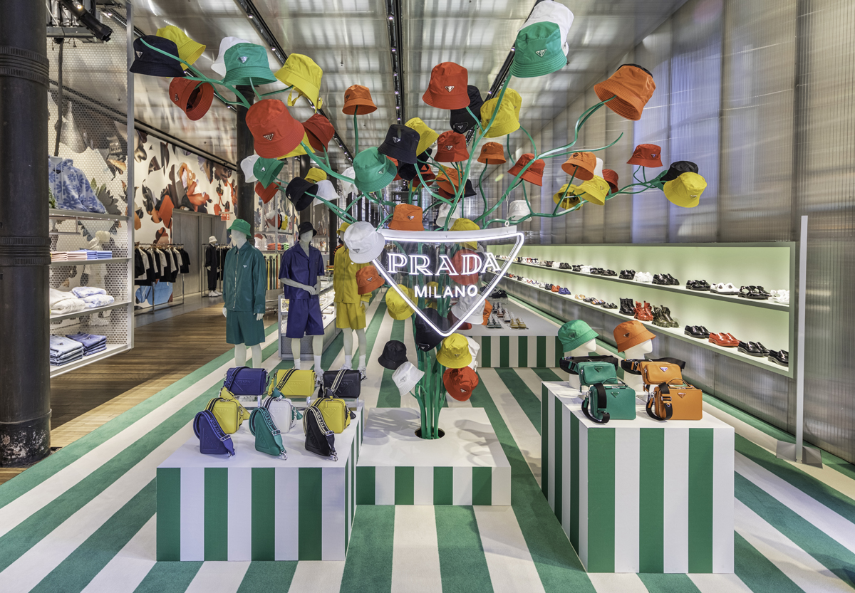 Take A Look At Prada's Pop-Up Store in Harrods - 10 Magazine