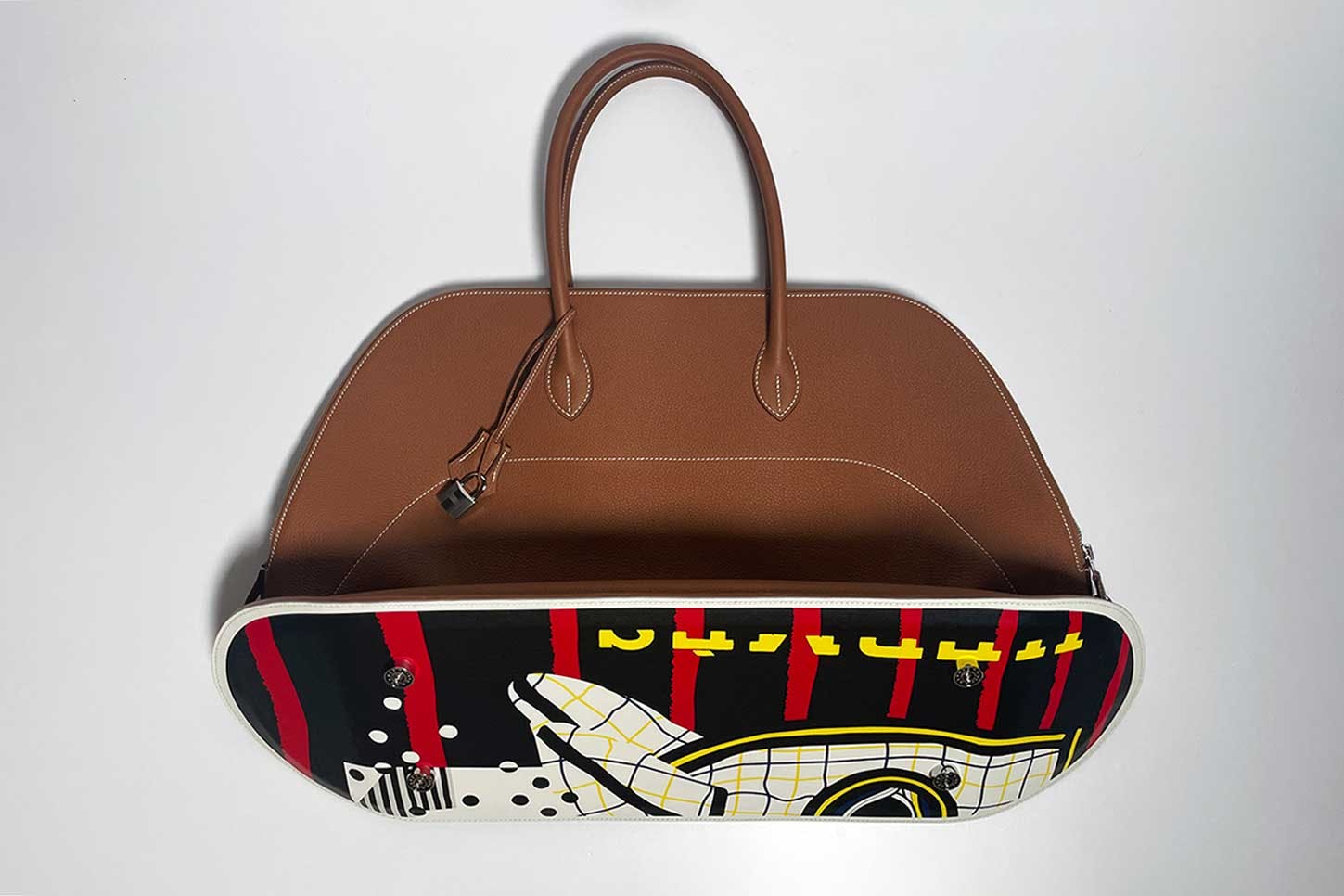 Hermès Unveils a Skateboard Bolide Bag for SS22