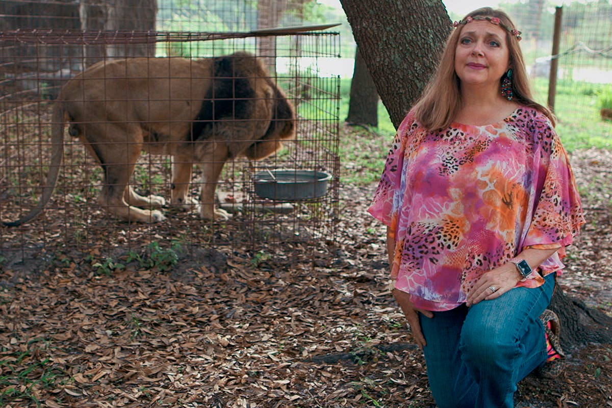 Carole Baskin and lion in 'Tiger King'