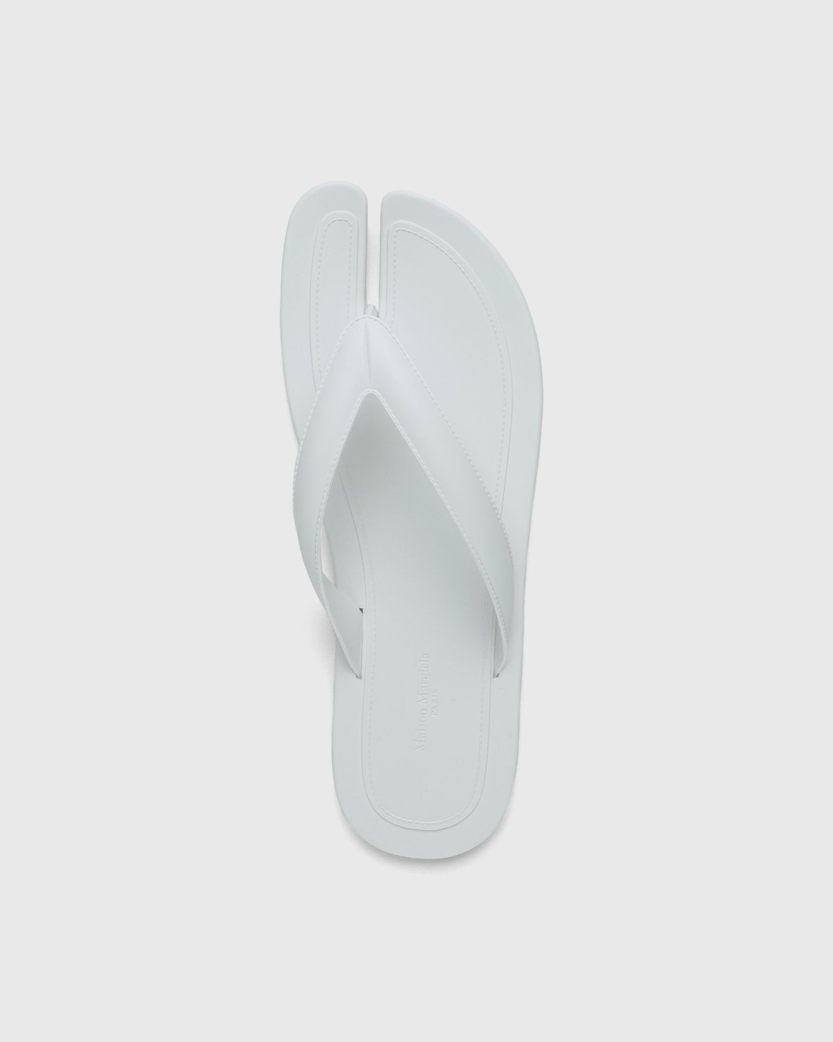 Maison Margiela - Tabi Flip-Flops White - Footwear - White - Image 1