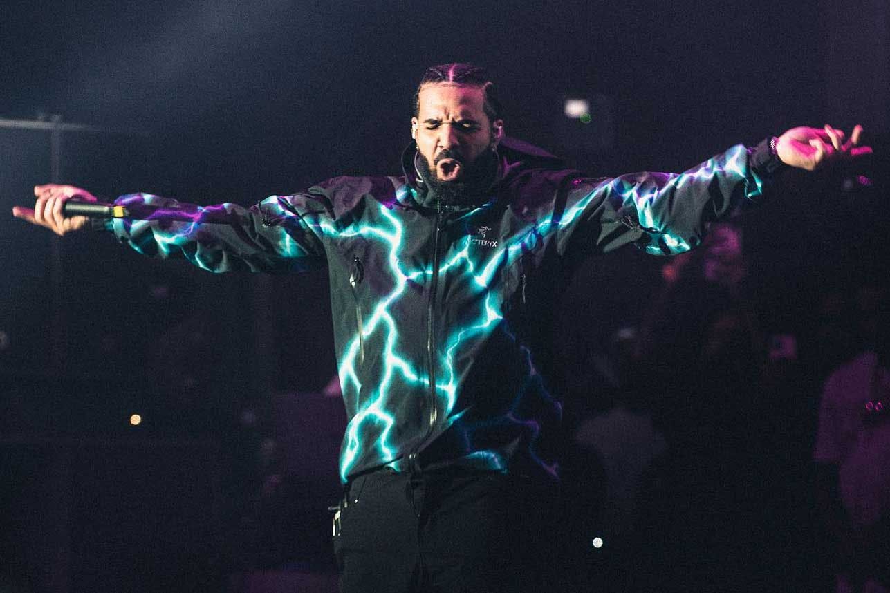 Drake's Arc'teryx Beta AR Jacket Custom by @breakingdad420