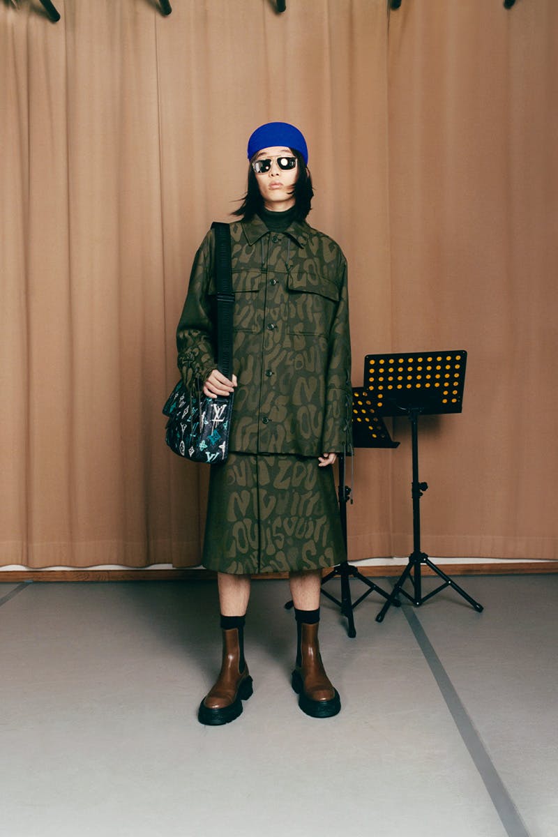 Louis Vuitton Debut Pre-Spring 2023 'Fall in Love' Collection – PAUSE  Online