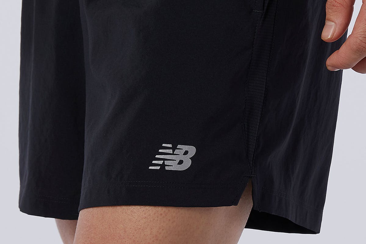 new balance accelerate shorts