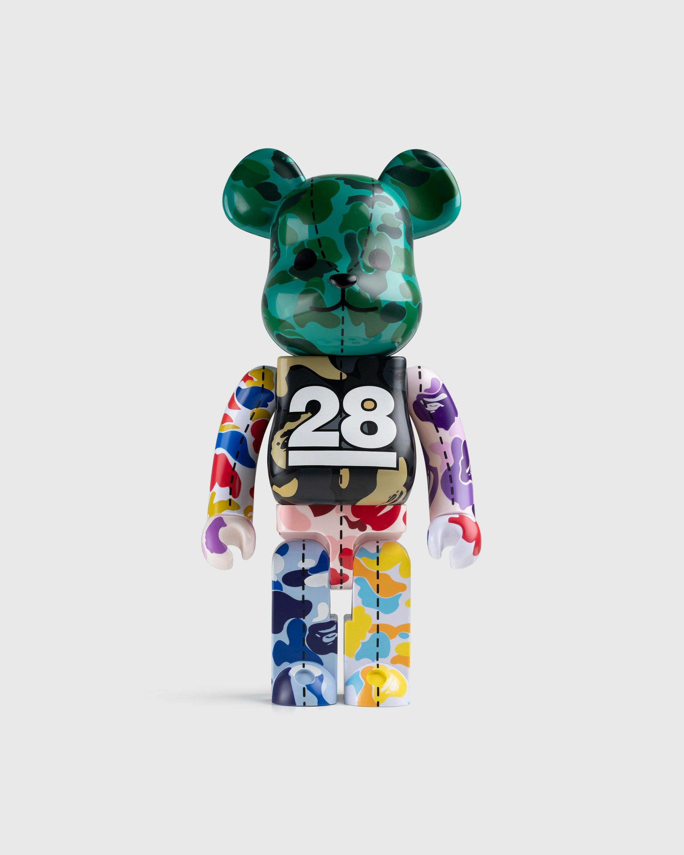 Medicom - Be@rbrick BAPE Camo 28th Anniversary 400% Multi #4 - Lifestyle - Multi - Image 1