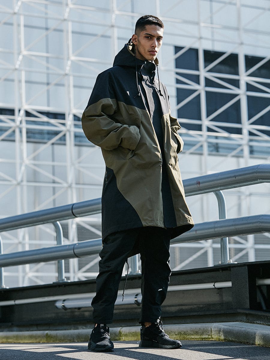 Underinddel journalist Indsigtsfuld adidas Originals & GORE-TEX Debut “Shark Fin” Jacket & Pants