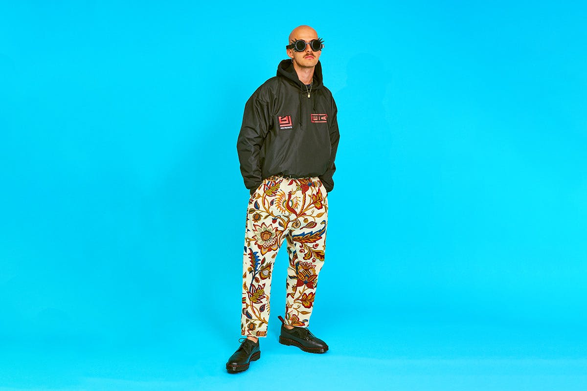 AiE SS20 paisley pants blue background