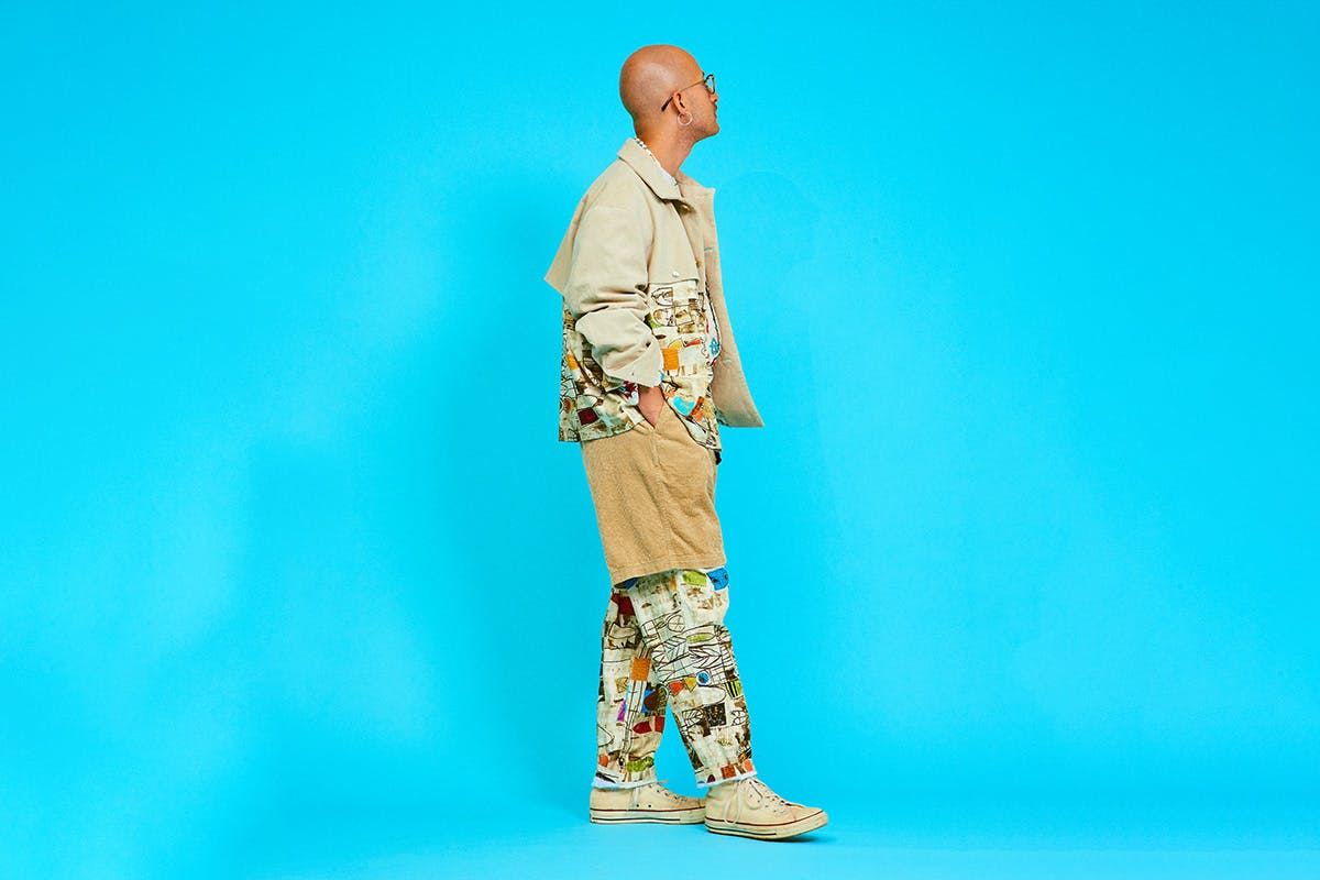 AiE SS20 cream pattern two piece blue background