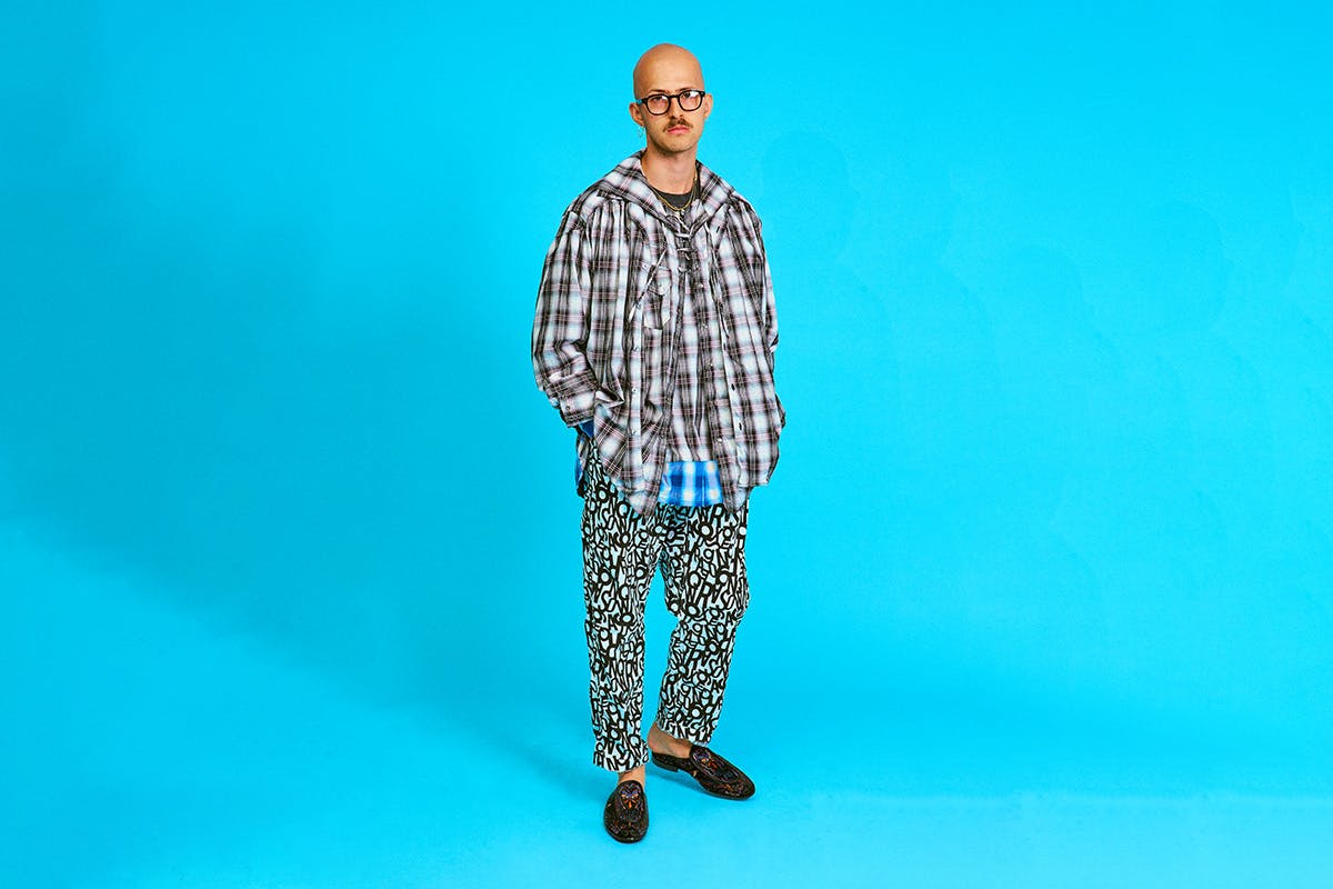 AiE SS20 plaid shirt blue background