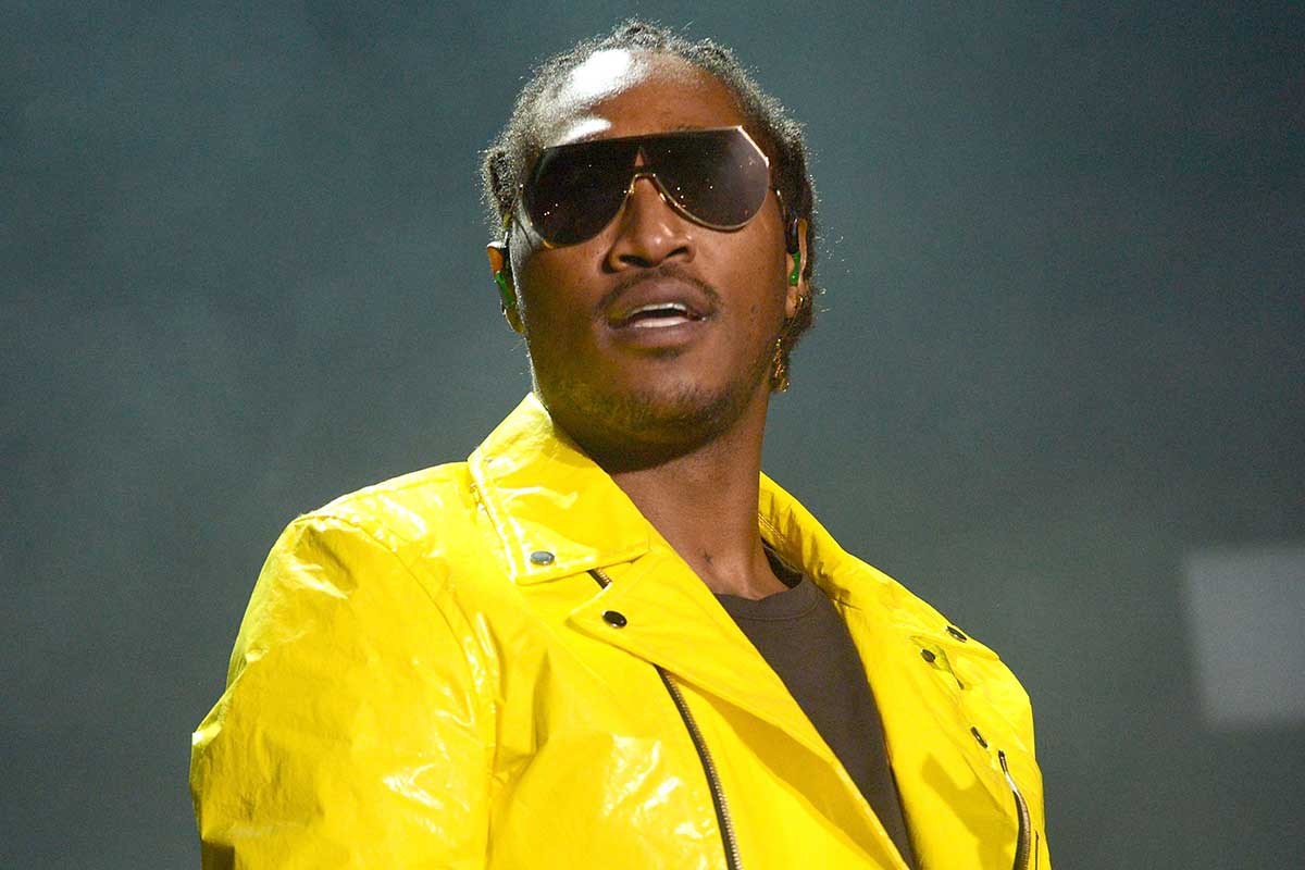 Future performing on stage