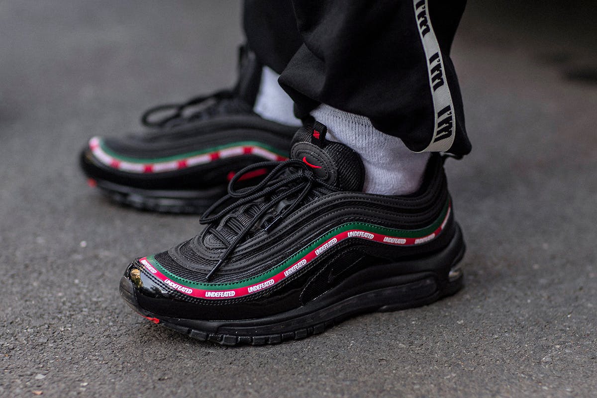 販売の在庫 NIKE x UNDEFEATED AIR MAX 97/UNDFTD | graficapantanal ...