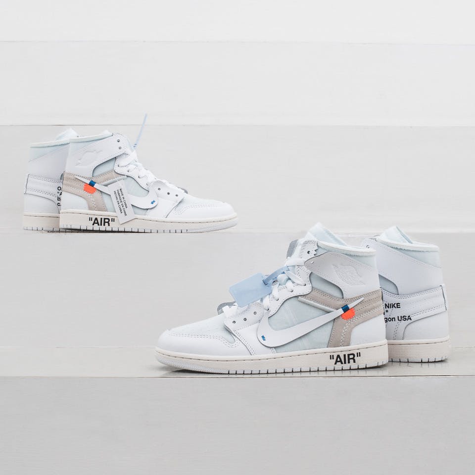 OFF-WHITE x Air Jordan 1 White •