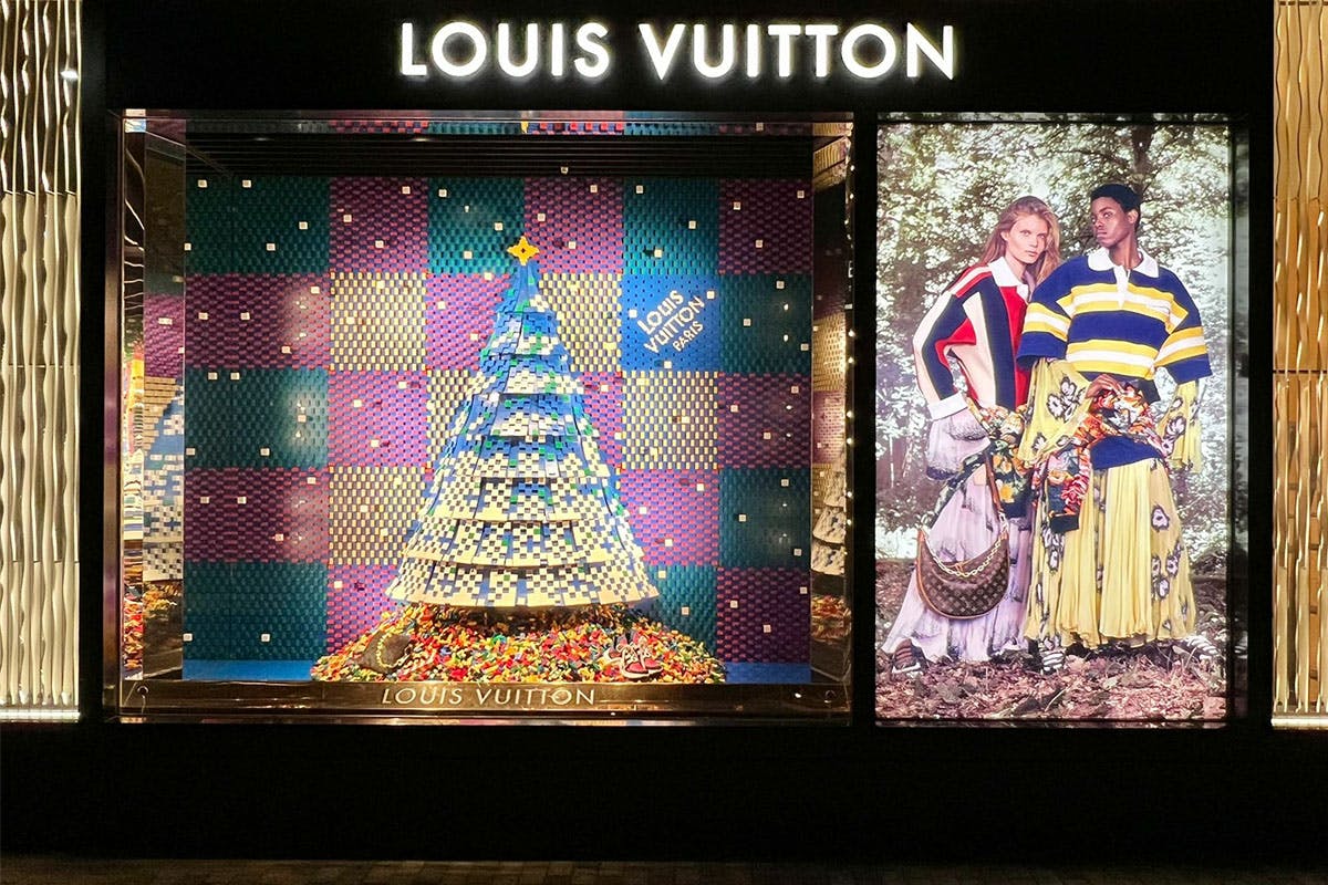 Master LEGO Builders Craft Louis Vuitton's Christmas Windows