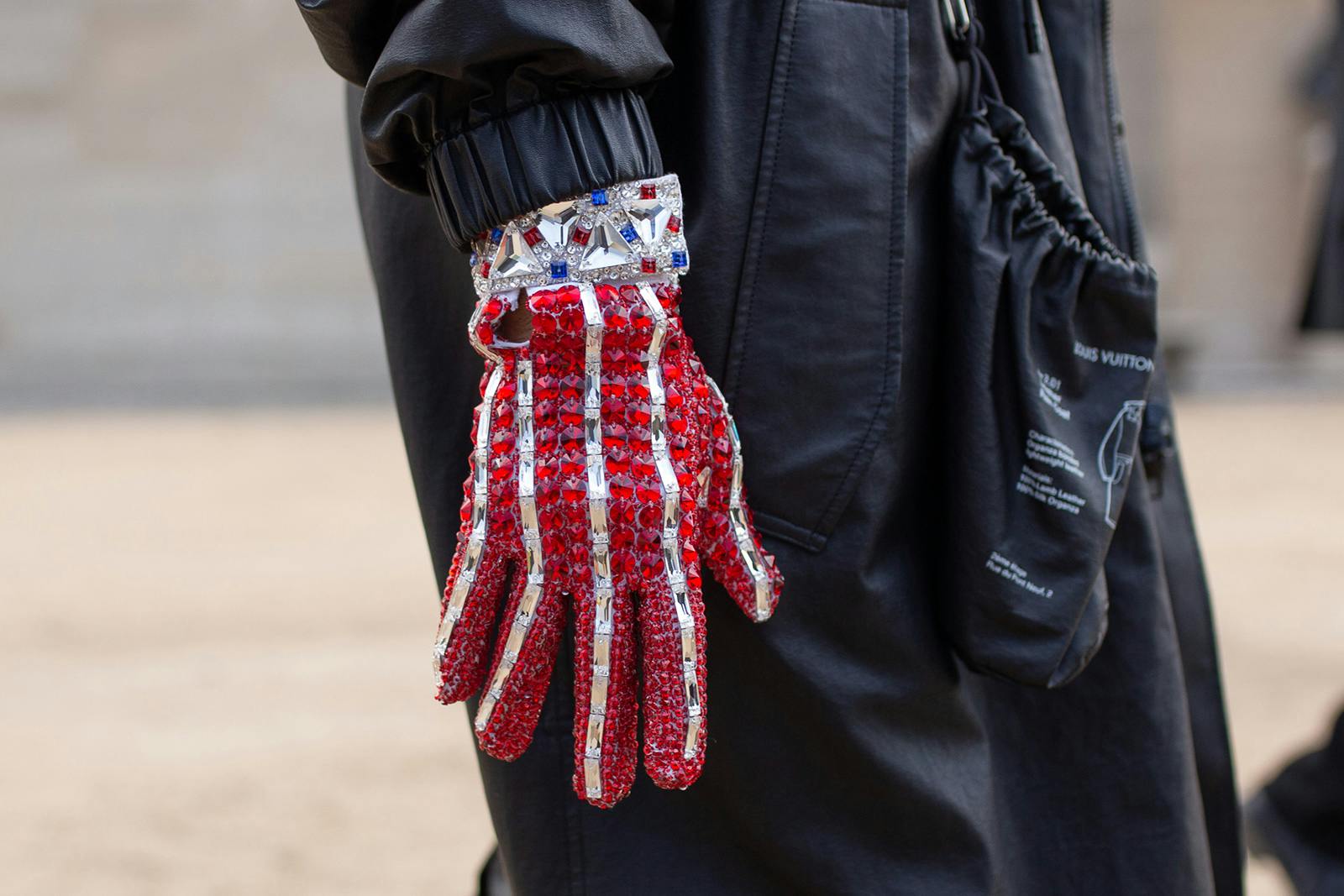 louis-vuitton gloves