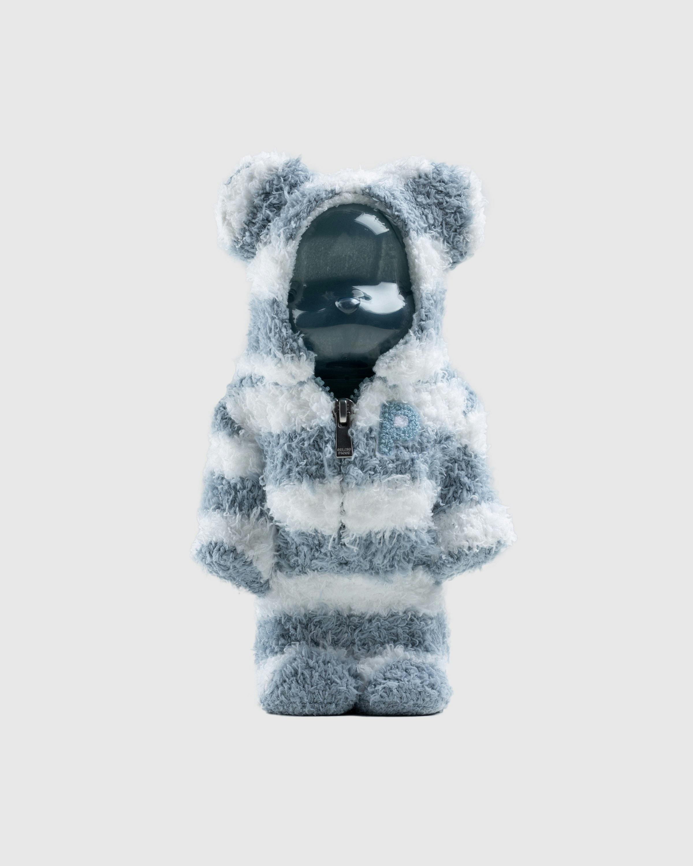 Medicom - Be@rbrick Gelato Pique 400% White - Lifestyle - White - Image 1