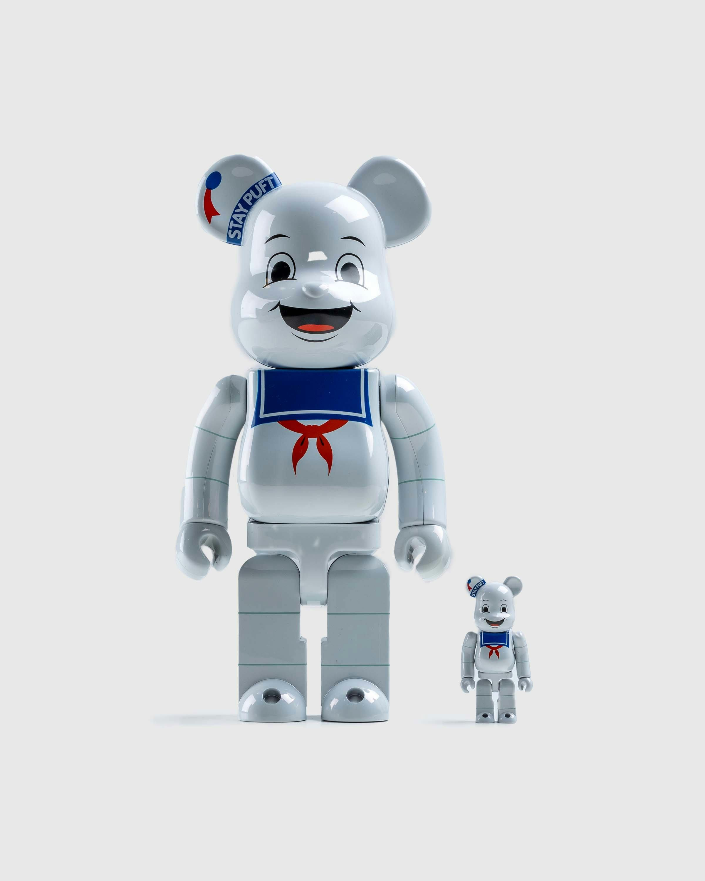 Medicom - BE@RBRICK STAY PUFT MARSHMALLOW MAN WHITE CHROME Ver. 100% & 400% - Lifestyle - Multi - Image 1