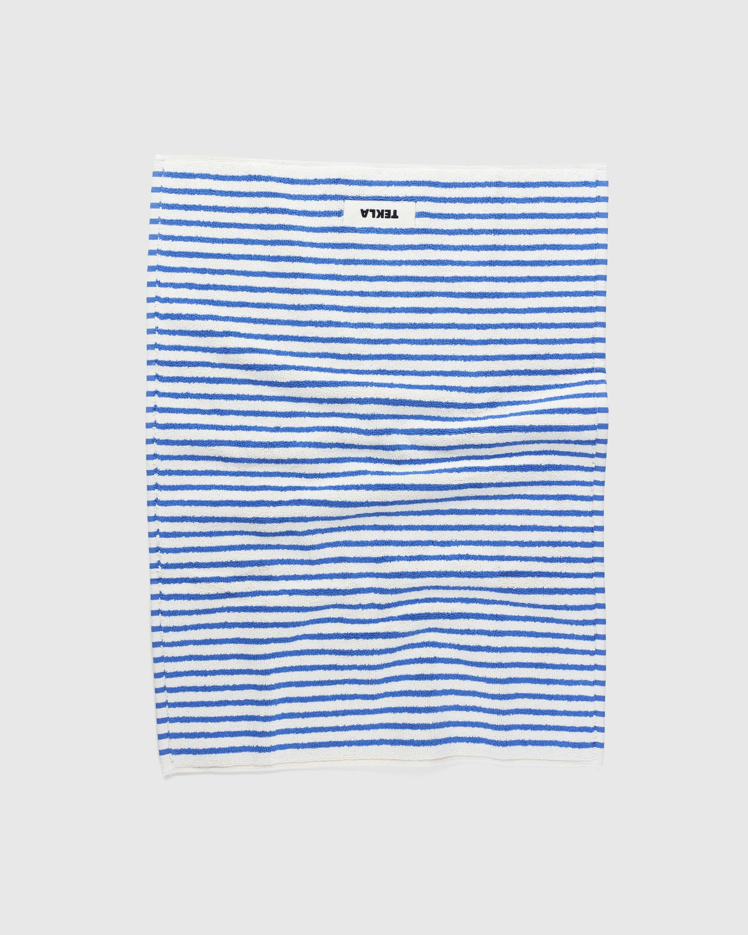 Tekla - Bath Mat Striped Coastal Blue Stripes - Lifestyle - Blue - Image 1