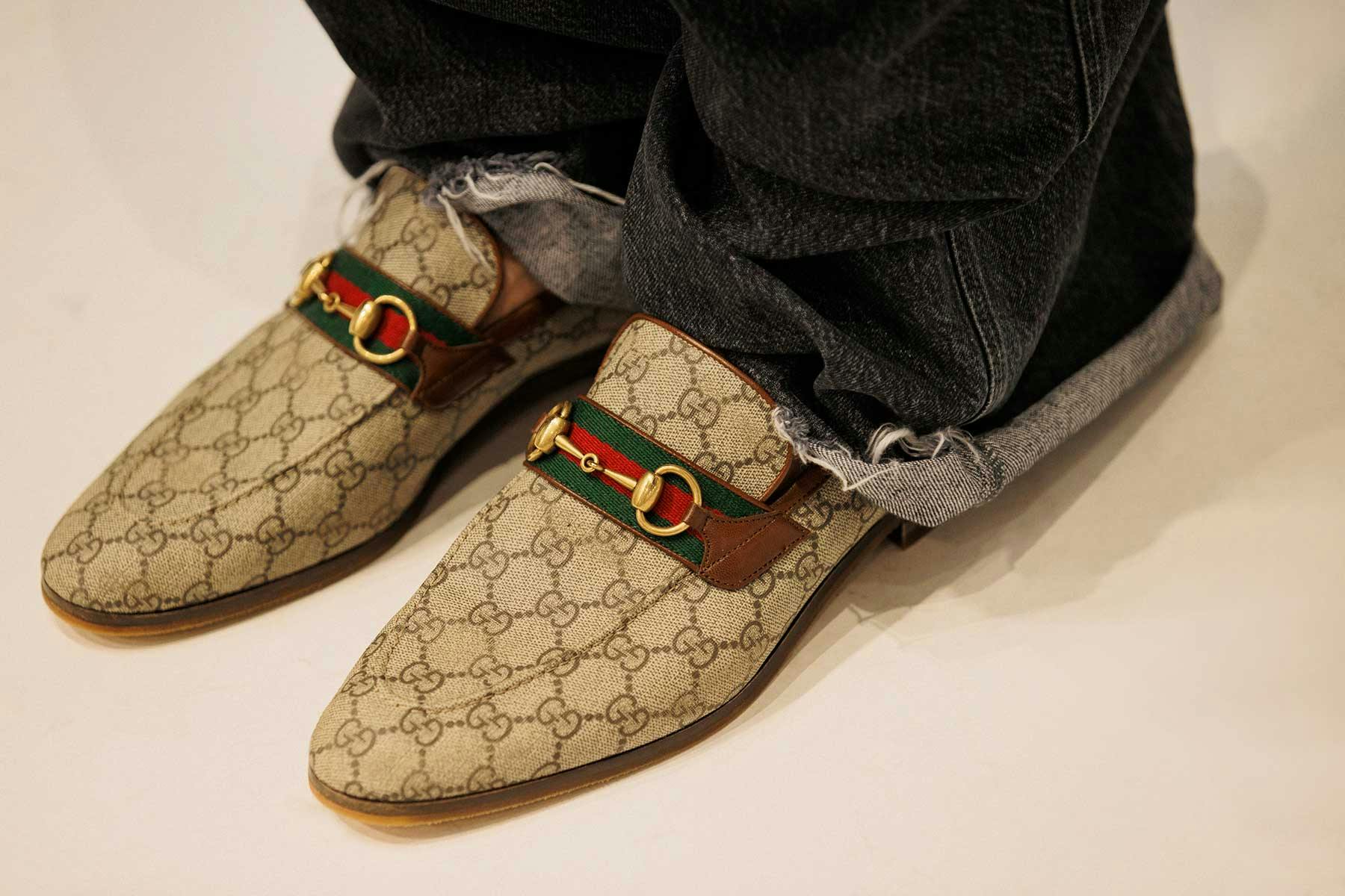 Gucci leather shoes in 2023  Gucci men shoes, Gucci leather shoes