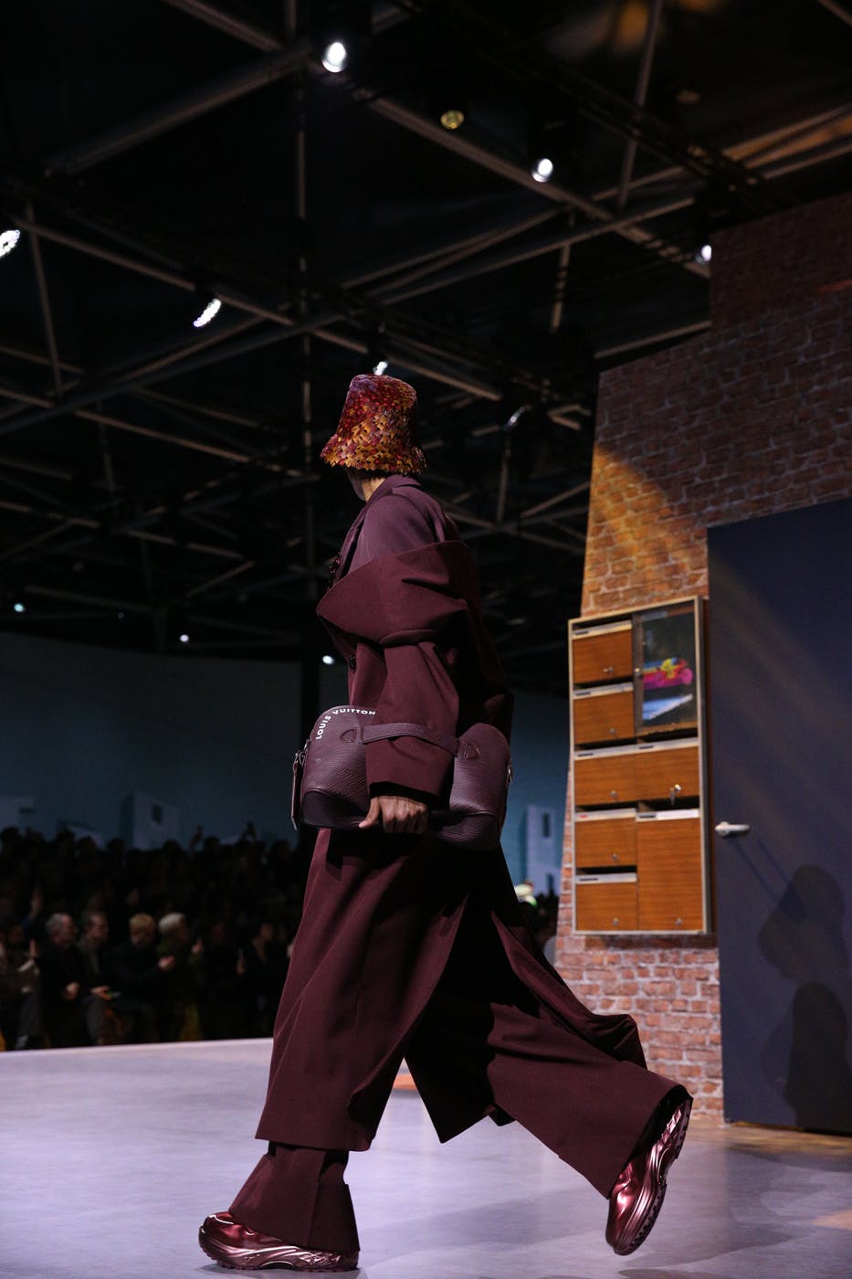 Louis Vuitton: a super surprise in choosing KidSuper to co-create the next  menswear collection