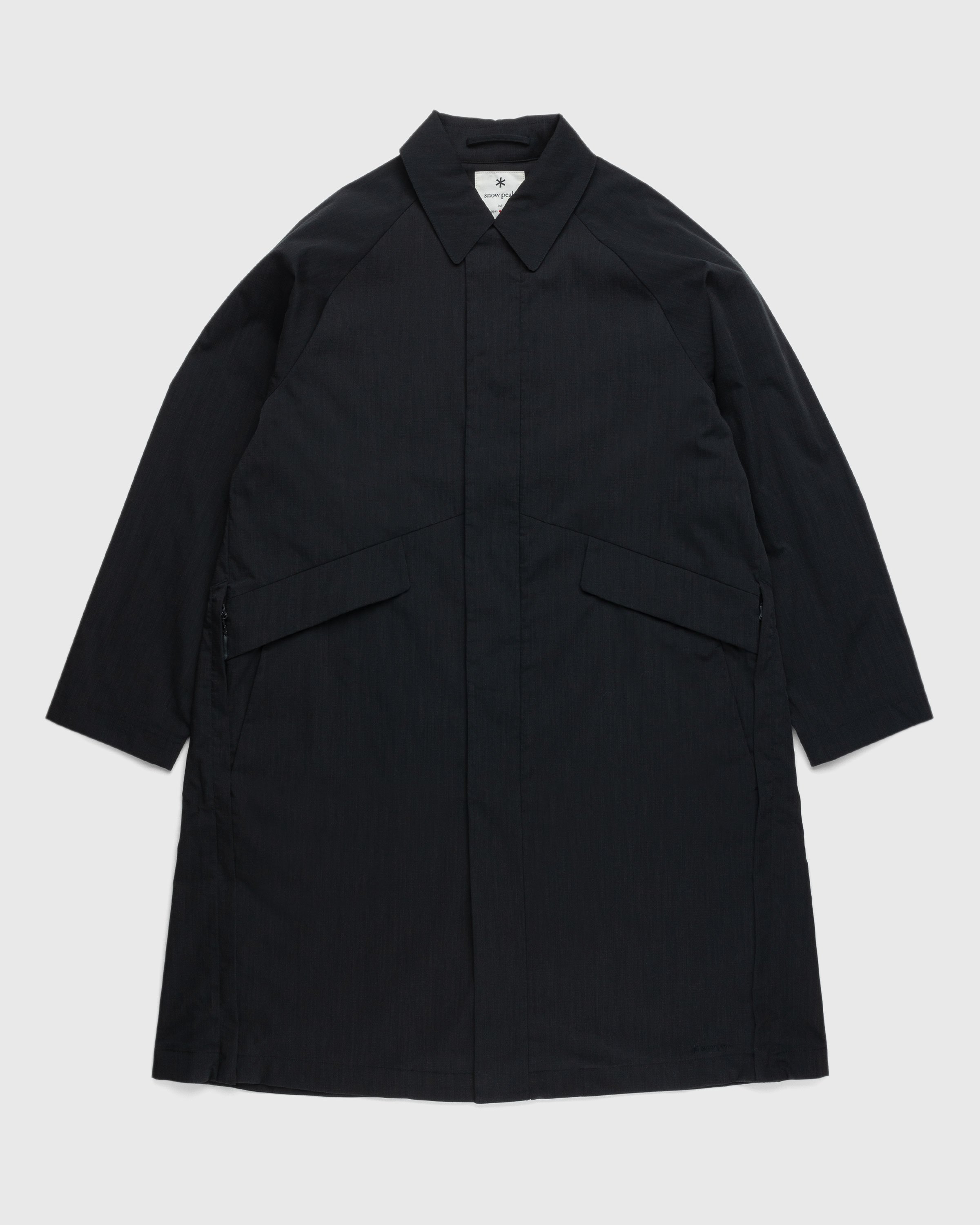 Snow Peak - Fire-Resistant Stretch Coat Black - Clothing - Black - Image 1