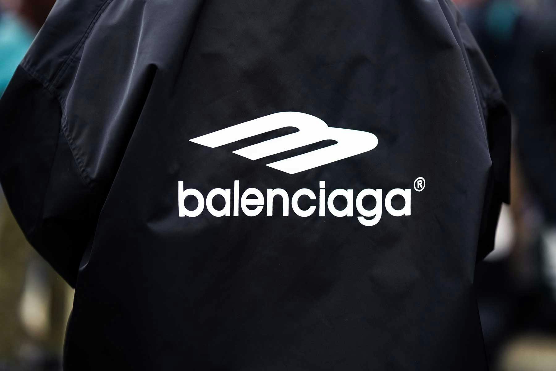 Balenciaga is selling a T-shirt shirt for $1,290 and the internet can't  handle it