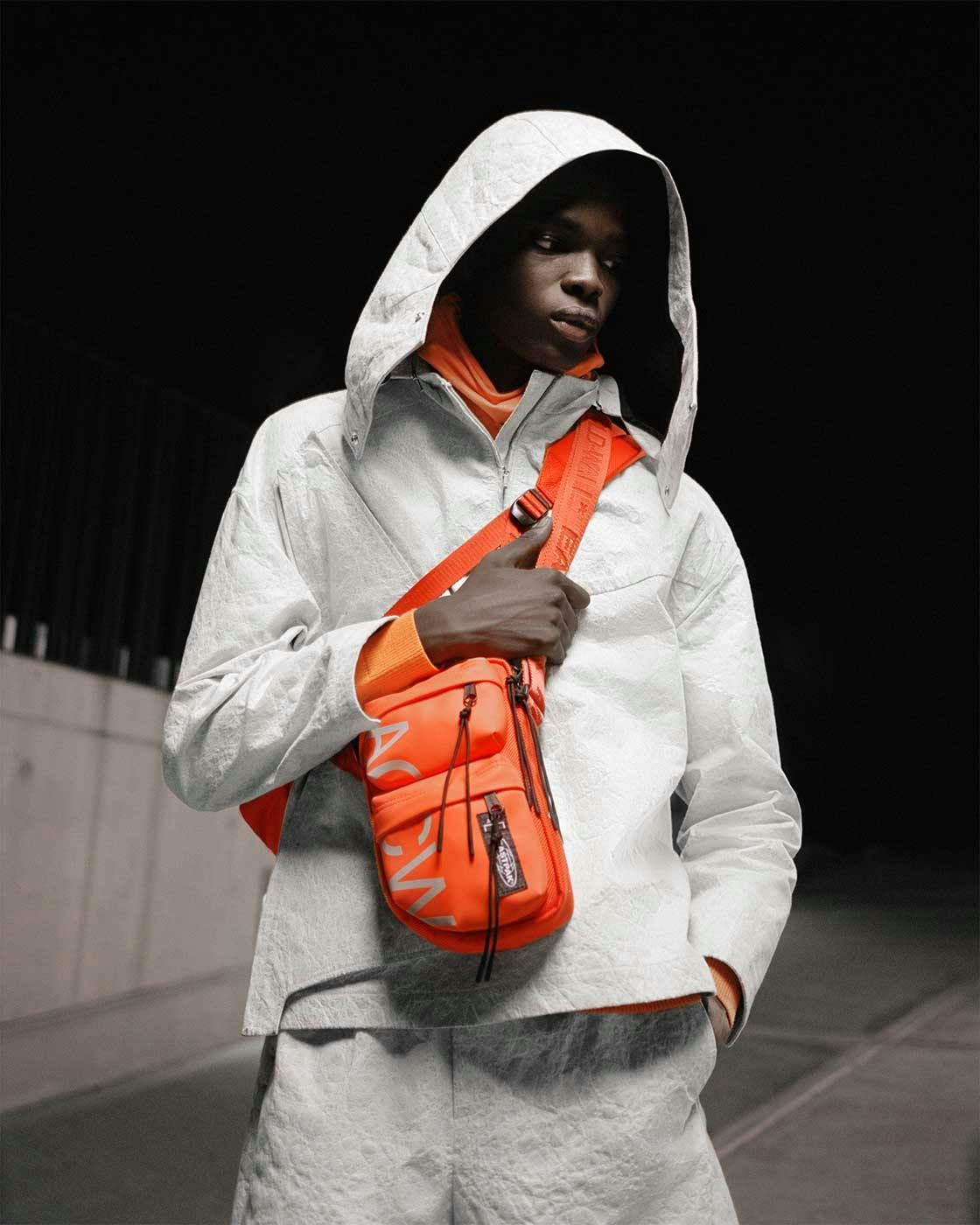 Verwachting bodem uitlaat A-COLD-WALL* & Eastpak Made Bags Beyond Borders