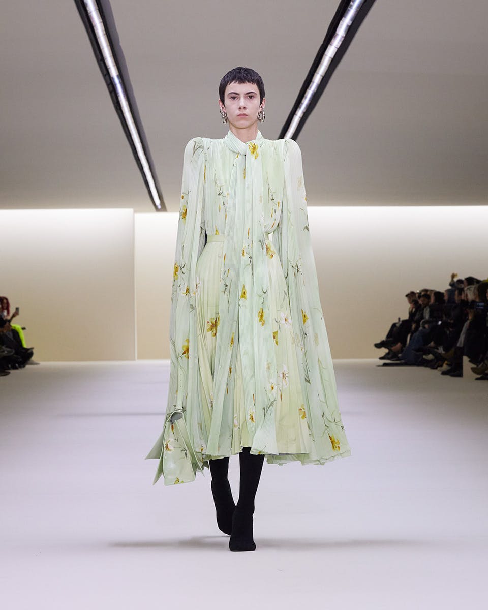 Balenciaga Makes Its Haute Couture Comeback for Fall 2023