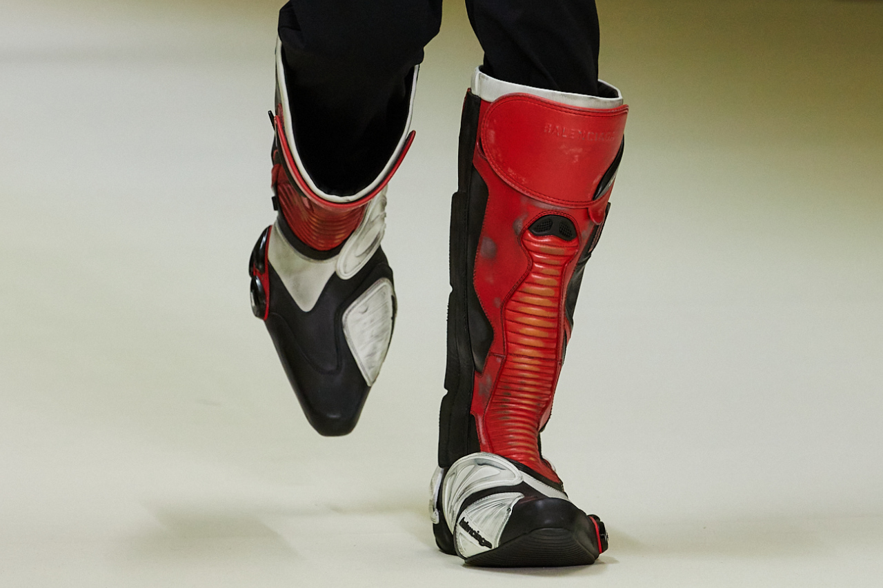Balenciaga Rider Moto Boots in Red for Men