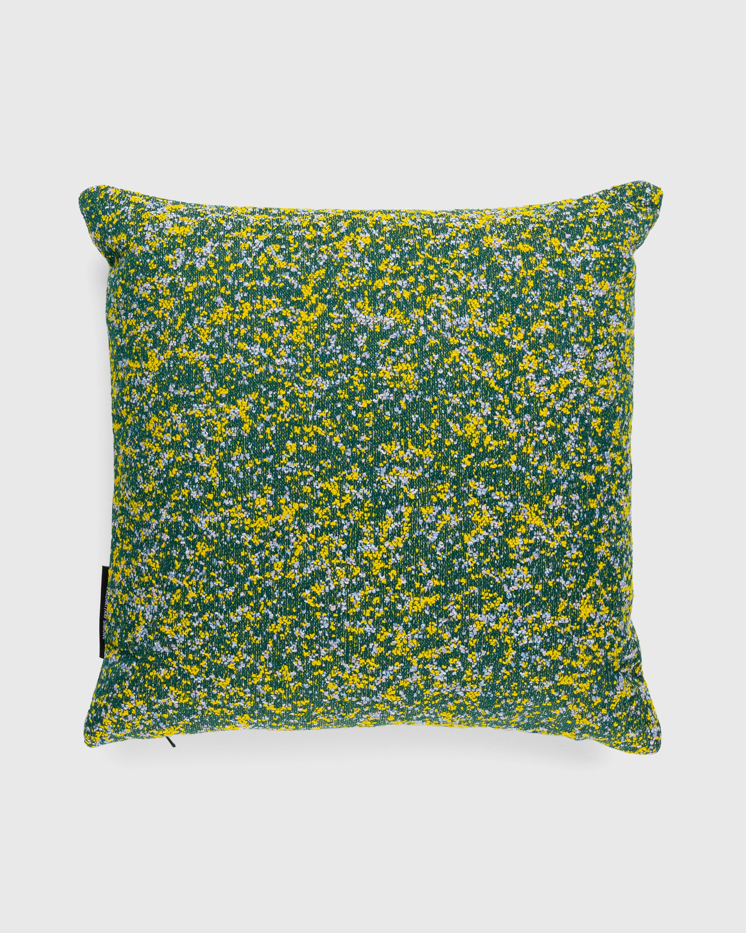 Kvadrat/Raf Simons - Atom Pillow Green - Lifestyle - Green - Image 1