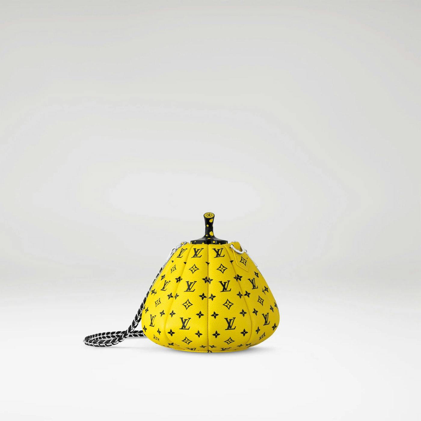 Louis Vuitton and Yayoi Kusama Take Over New York City – CR