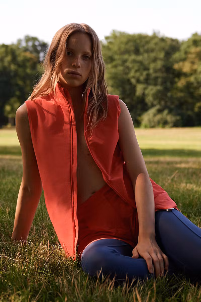 model wearing AEANCE athleisure set